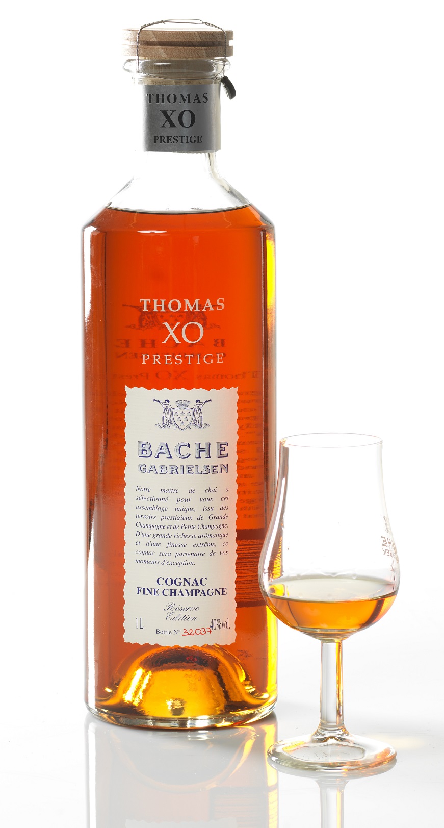 BACHE GABRIELSEN X.O. Thomas Prestige